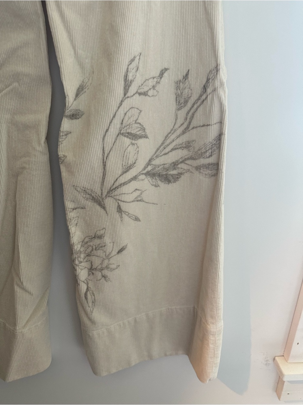 Pilcro (Anthropologie) Rylan Cream Wide-Leg Corduroy Flares - Picture 6 of 8